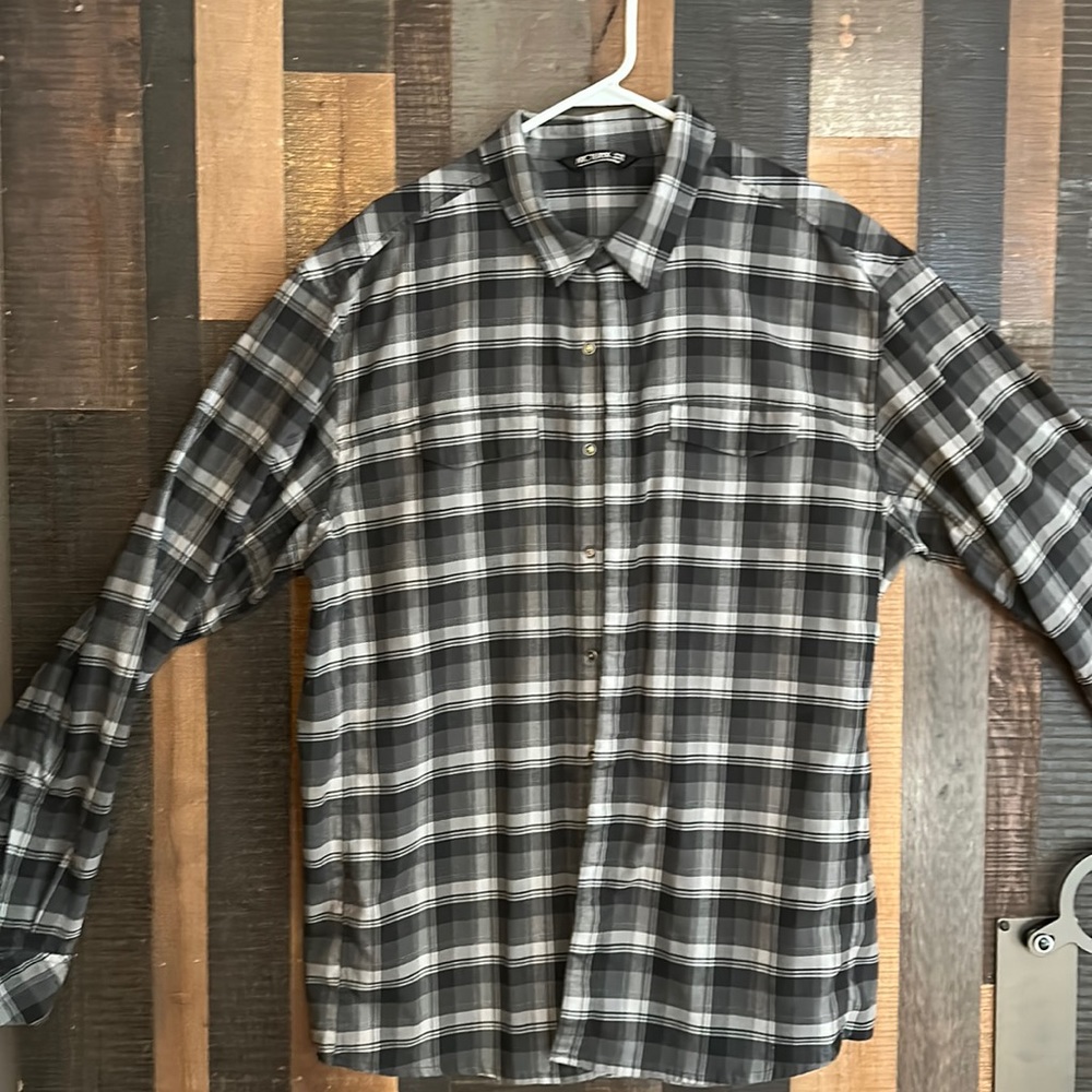 Arc’teryx button down